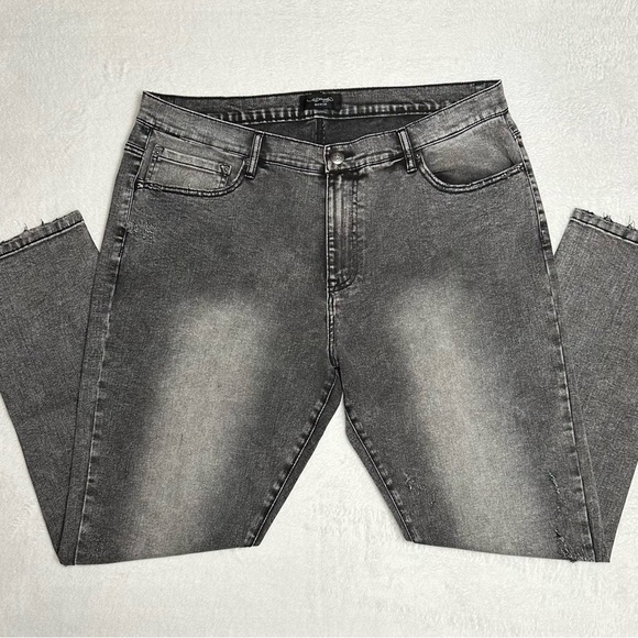 Ed Hardy Tiger Men's Jeans Slim Taper 39 x 31 Black/Grey Zipper-fly NWOT - Picture 2 of 15